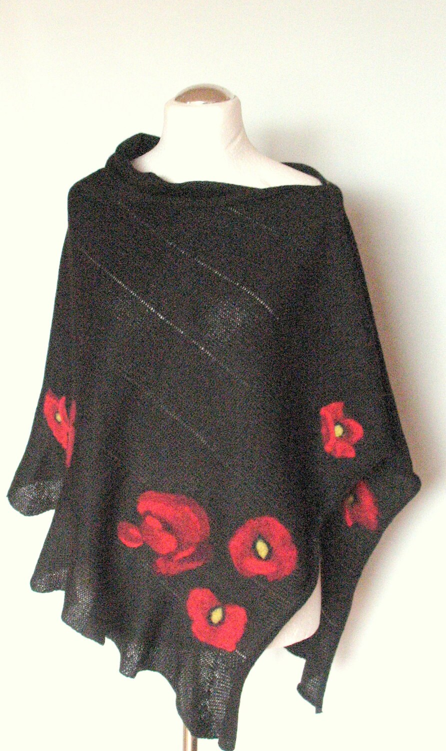 Warm Shawl Cape Clothing Black Red Poppy Felted Wool - Image 2